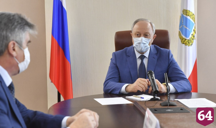 Чиновники отчитались губернатору о наличии лекарств от коронавируса в районах 