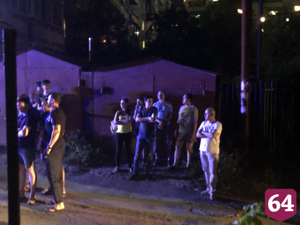 Полыхающий дом в центре Саратова тушили 26 пожарных