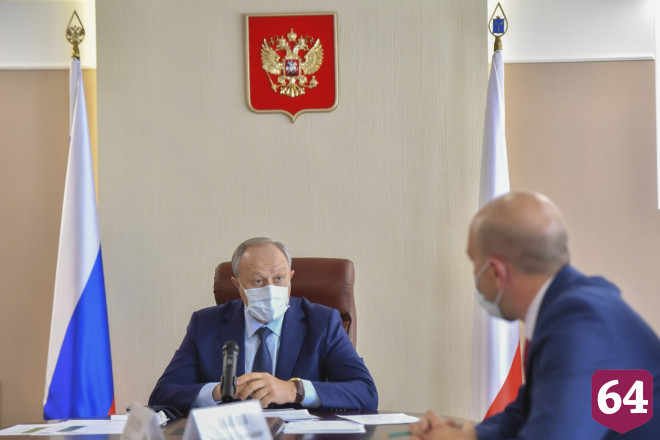 Губернатор остался недоволен ремонтом дорог в Энгельсе