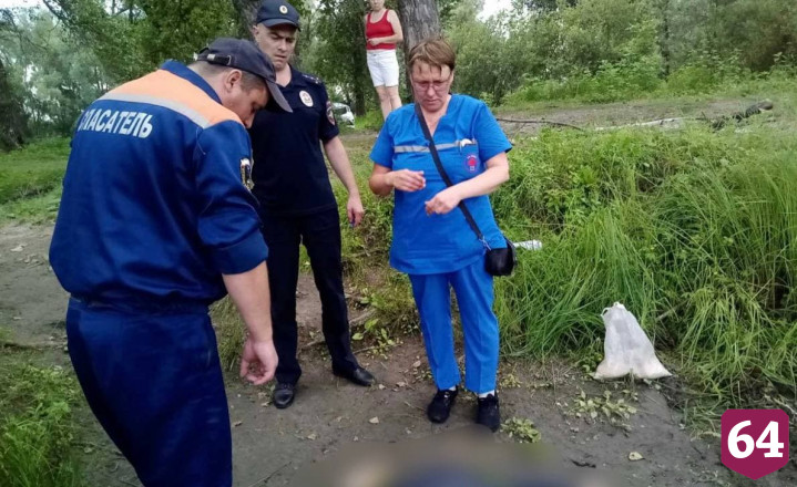 В Волге под Саратовом нашли тело мужчины и перевернутую лодку