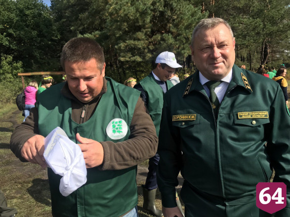 Под Саратовом высадили 2000 сеянцев сосны