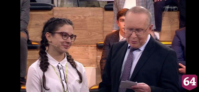 Саратовская лицеистка вышла в полуфинал игры Первого канала «Умницы и умники»