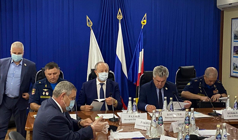 Губернатор напомнил о роли Саратовской области в обеспечении безопасности страны 