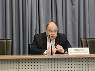 Саратовский чиновник рассказал, чем лучше пользоваться для решения проблем ЖКХ