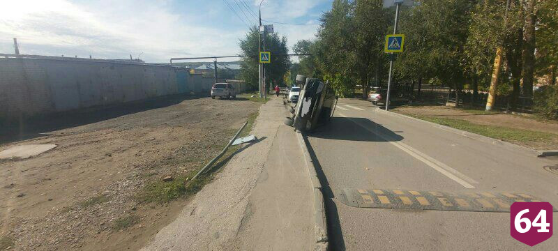 Автоледи травмировалась в ДТП с «Ларгусом» на Загороднева