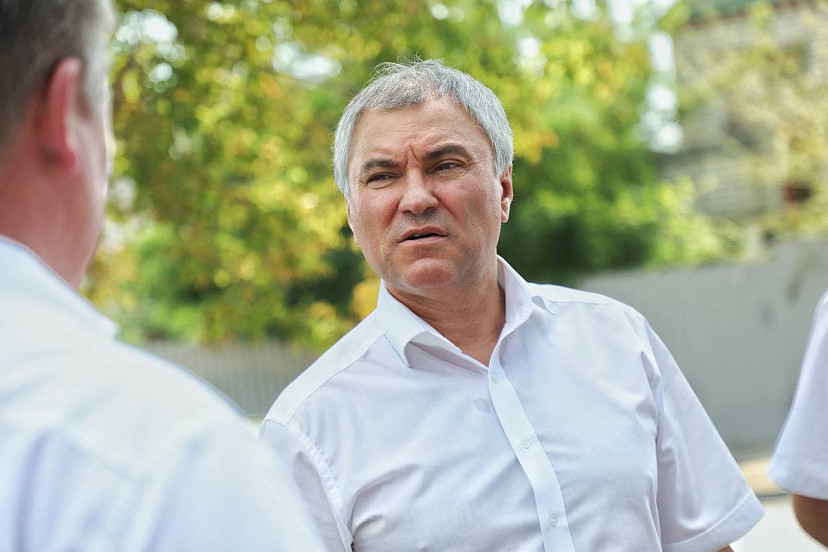 Володин предупредил главу Саратова об угрозе транспортного коллапса 