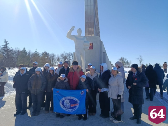 Саратовцы написали диктант на месте приземления Гагарина