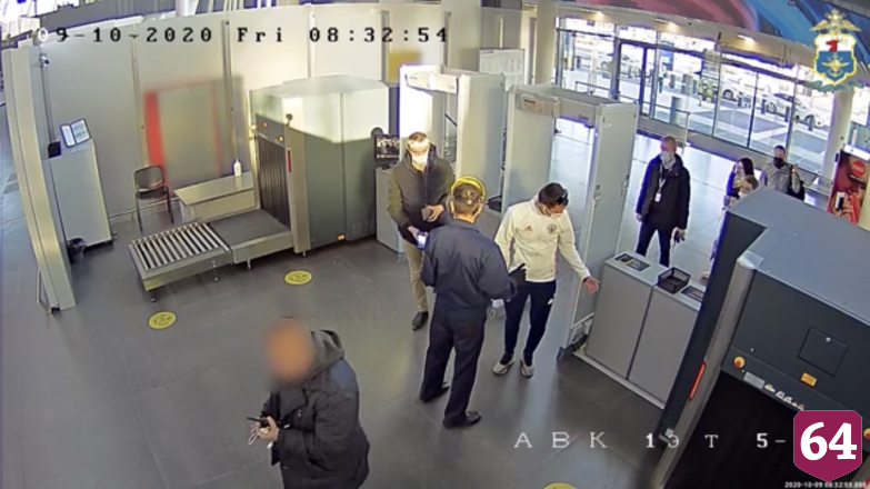 Кража телефона в аэропорту «Гагарин» попала на видео