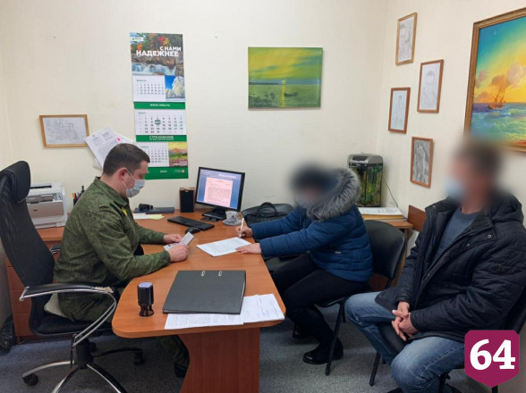 Под Саратовом женщина в гостях убила хозяина ножом в голову
