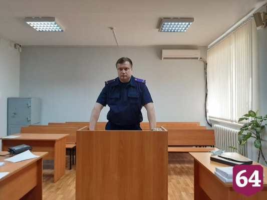Саратовец раскаялся в смертельном избиении мужчины из-за громкой музыки