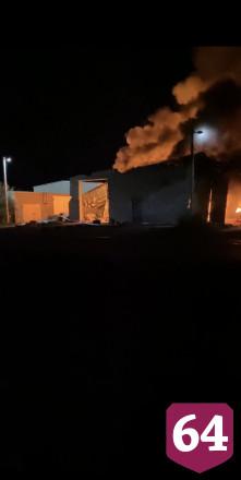 Ночью в Энгельсе сгорели три «Газели» и СТО