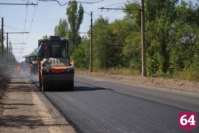 Подъезд к городу Балаково ремонтируют с опережением на год
