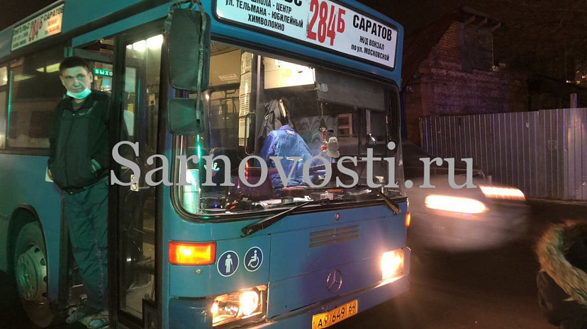 В Саратове женщине потребовалась медпомощь после поездки на автобусе
