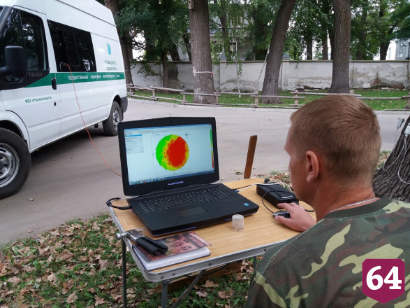 Жители Саратова обеспокоились спилом деревьев в горпарке