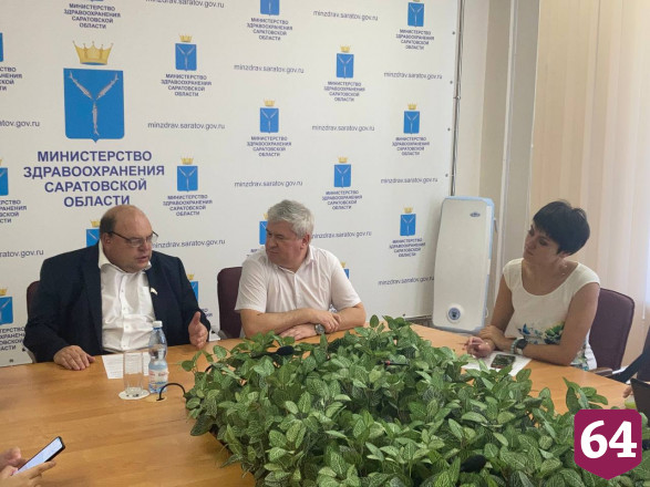 В Саратовской области в ковидных госпиталях увеличили число коек 