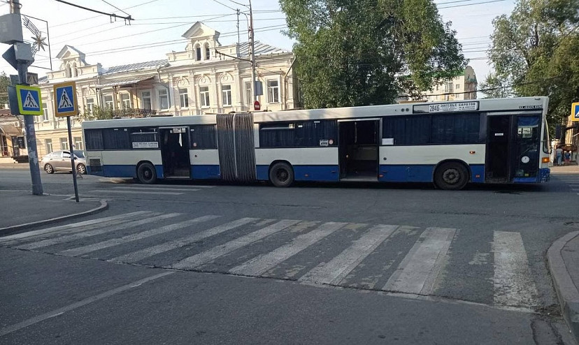 В саратовском автобусе пострадала 86-летняя пассажирка