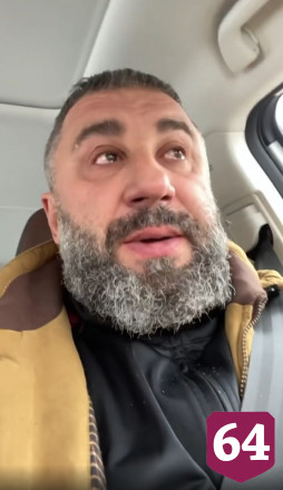 Саратовский силач со спонсорами собрал детям 300 новогодних подарков 
