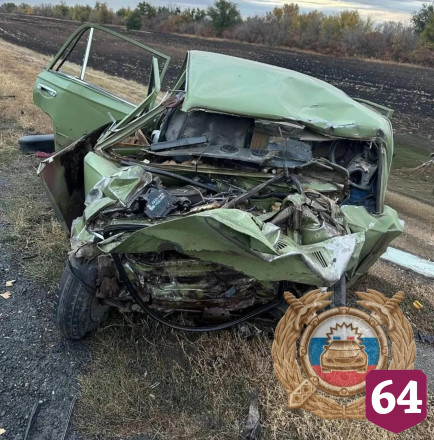 Два человека погибли в аварии у села Золотая Степь