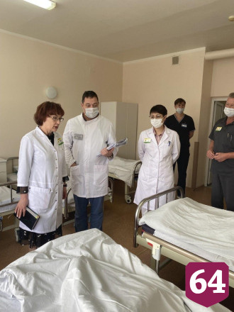 Саратовские врачи спасли пациентку с большой опухолью мозга