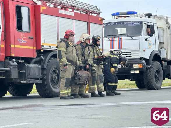 В саратовском аэропорту после посадки «загорелся» самолет