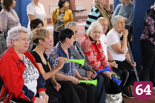 Команда Энгельсского дома-интерната стала победителем первой спартакиады для пожилых граждан 