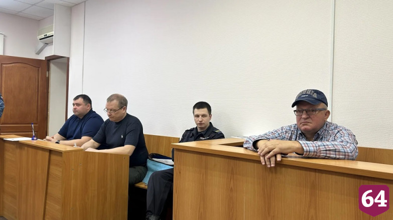Бывшего саратовского министра подозревают в незаконной выдаче земли инвалидам 