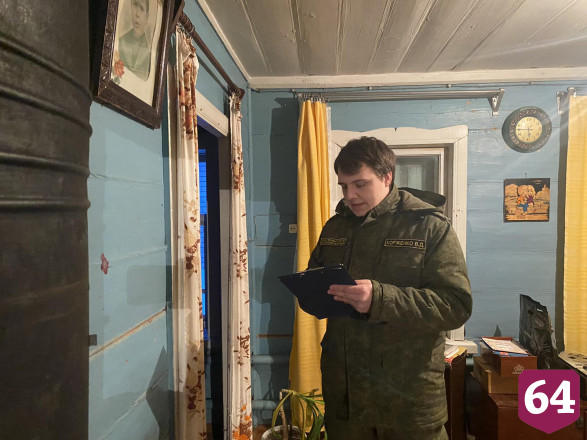 В частном доме обнаружили труп мужчины с разбитым лицом
