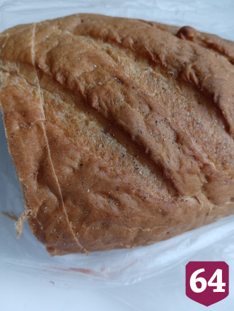 Саратовцы купили хлеб с металлической стружкой
