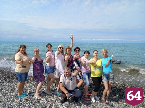 Проживающие Энгельсского дома-интерната получили на международном фестивале в Сочи три высших награды