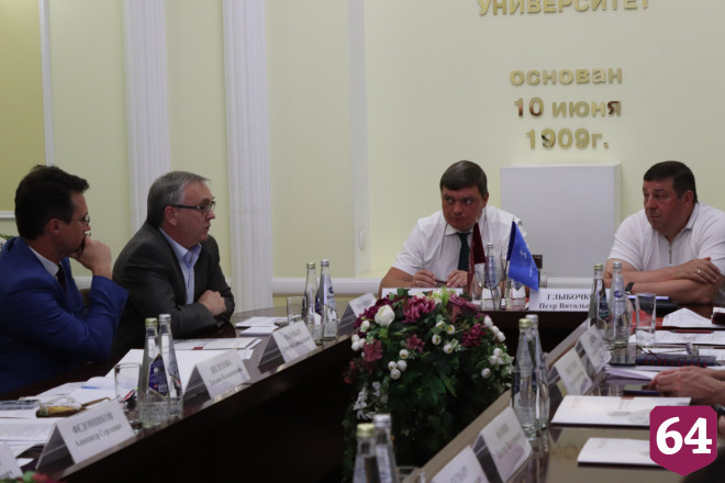 В Саратовском медуниверситете обсудили развитие цифровой медицины будущего 