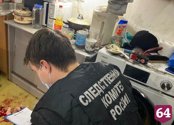 В общежитии нашли зарезанного мужчину 