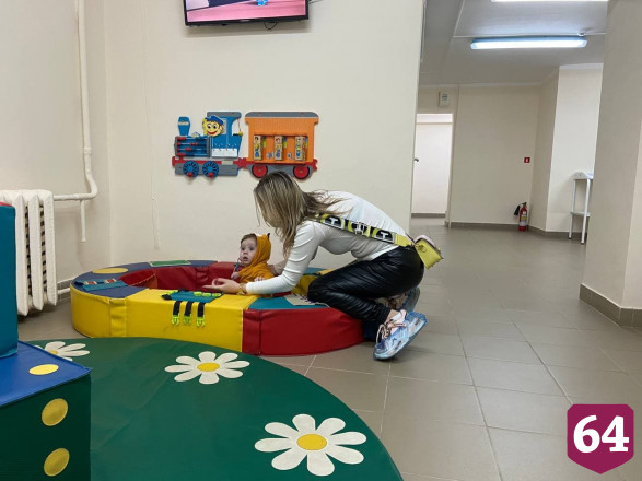 Министр пообещал детской поликлинике кондиционер из своего кабинета  