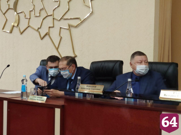Саратовский губернатор призвал дольщиков и коммунальщиков исполнять соглашения