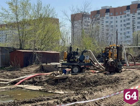 В Энгельсе подготовили все необходимые материалы для ремонта коллектора