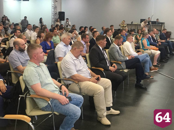 В Саратове обсудили перспективы цифрового развития страны