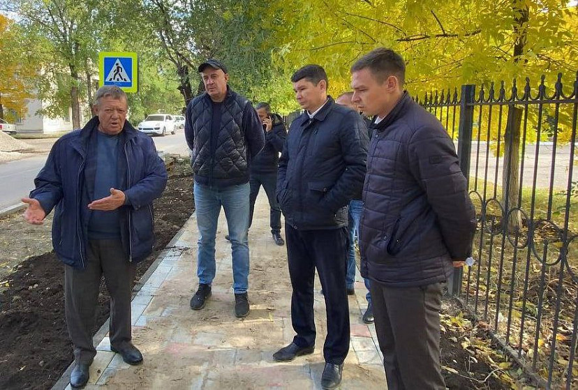 Саратовцам предложили составить реестр недобросовестных подрядчиков