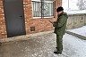 В пристройке нашли труп 58-летнего саратовца с ранами на груди