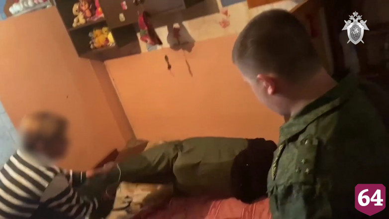 Жительница Энгельса убила мужчину и с любовником спрятала труп в подвале