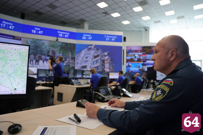 Глава МЧС России вылетит в Саратов после взрыва газа в многоэтажке