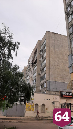 В Саратове из горящей девятиэтажки эвакуировали 26 жильцов