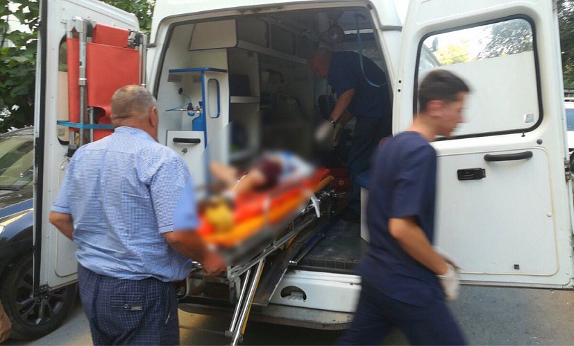 Под Саратовом из окна 6-го этажа выпал 7-летний школьник