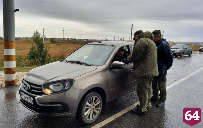 На границе Саратовской области открыли мобильный пункт военкомата  
