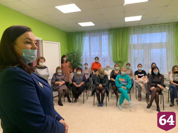 Поборы с родителей на уборку территории детсада от снега не подтвердились