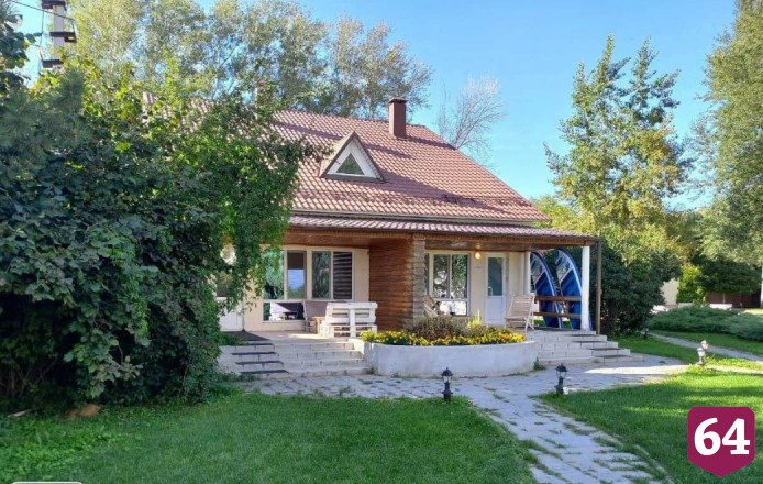 Турбазу на озере под Саратовом оценили в 65 миллионов 