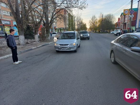 Под Саратовом школьника задавила иномарка 