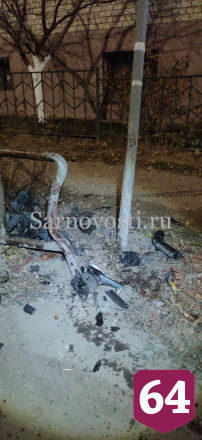 В Саратове водитель «Гранты» снес забор и погиб