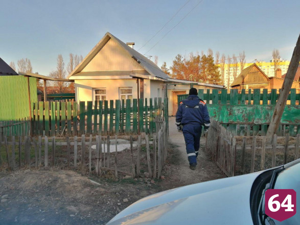 В Энгельсе спасатели нашли пропавшую старушку