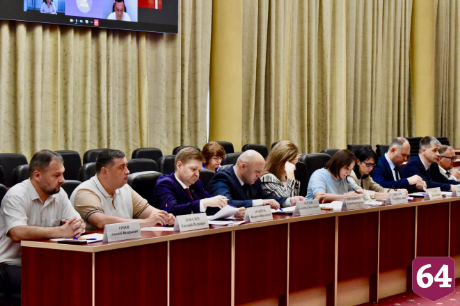 Долги перед сотрудниками погасили в 12 компаниях Саратовской области