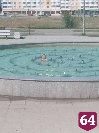 Саратовцы опасаются несчастных случаев с детьми в фонтанах