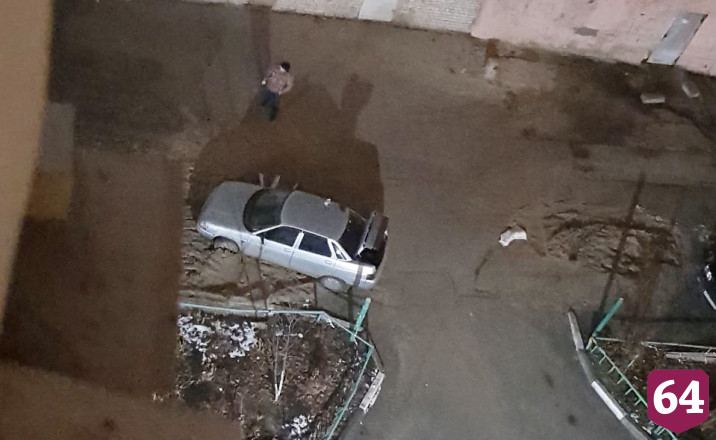Чиновники обещают восстановить асфальт в Мирном переулке